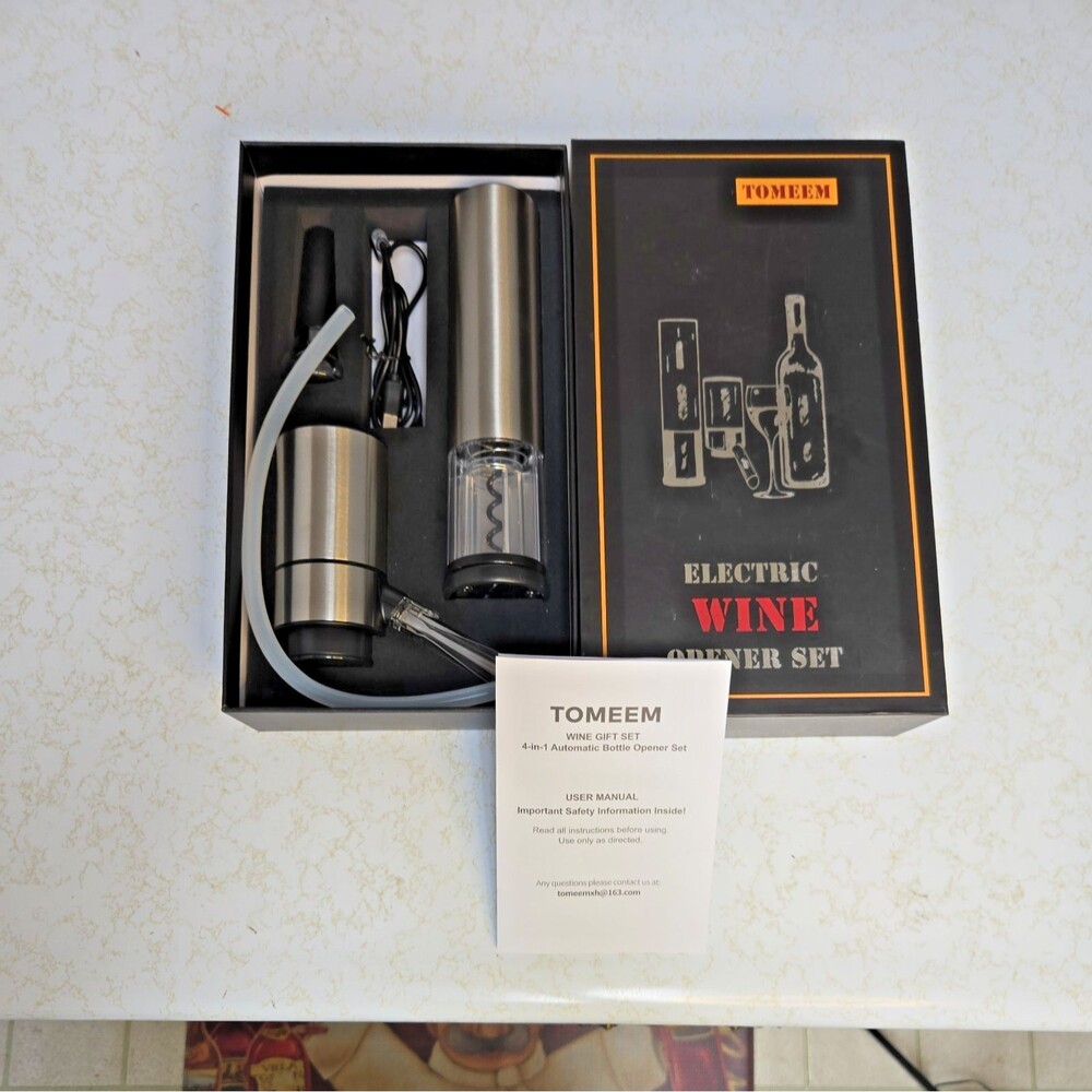 Electric Wine Bottle Opener Set 4 in 1 with Foil Cutter Wine Opener Rechargeable